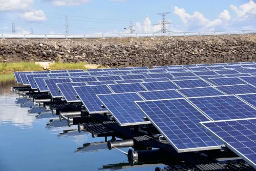 مشروع تحلية المياه بالطاقة الشمسية العائمة في إسبانيا