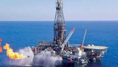 ترسيم الحدود البحرية بين مصر واليونان يتيح زيادة عمليات التنقيب عن النفط والغاز في شرق المتوسط