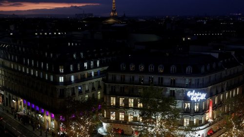 انقطاع التيار الكهربائي في باريس