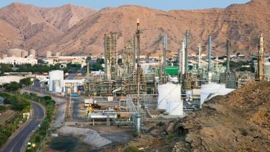 Photo of موازنة سلطنة عمان 2023 تقدِّر سعر برميل النفط عند 55 دولارًا