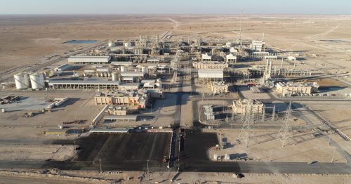 أحد مشروعات قطاع النفط في سلطنة عمان