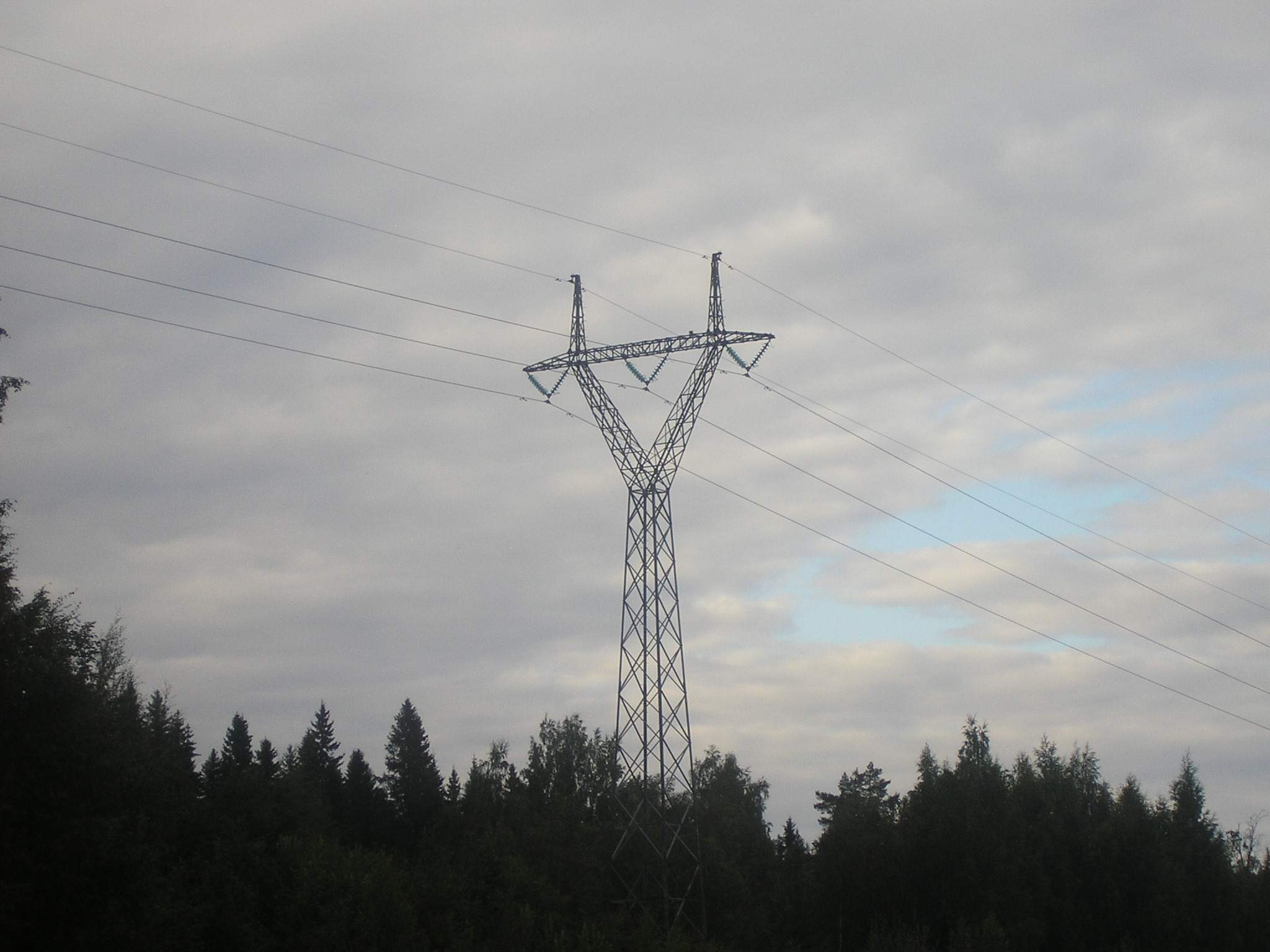 خطوط الكهرباء في فنلندا واحتمال تعرض البلاد إلى انقطاع الكهرباء