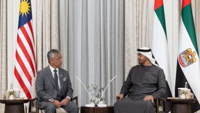 Photo of الإمارات وماليزيا توقعان أول امتياز في الشرق الأوسط لموارد النفط غير التقليدية (فيديو)