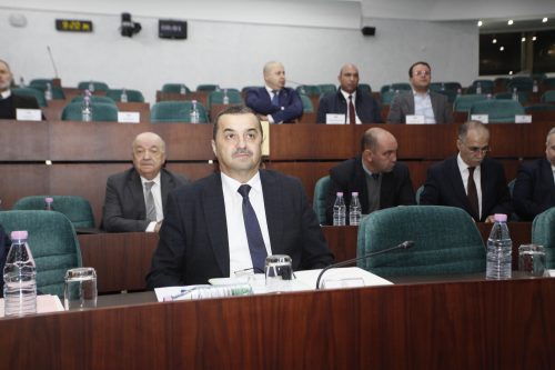 وزير الطاقة الجزائري خلال رده على أسئلة النواب - الصورة من وزارة الطاقة
