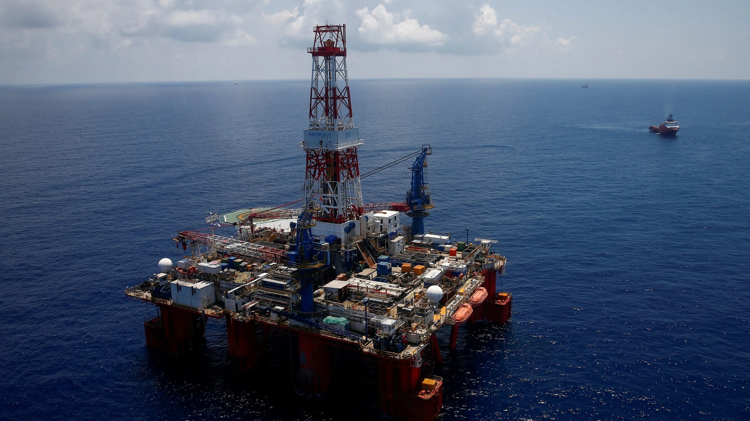 التنقيب المشترك عن النفط والغاز في بحر الصين