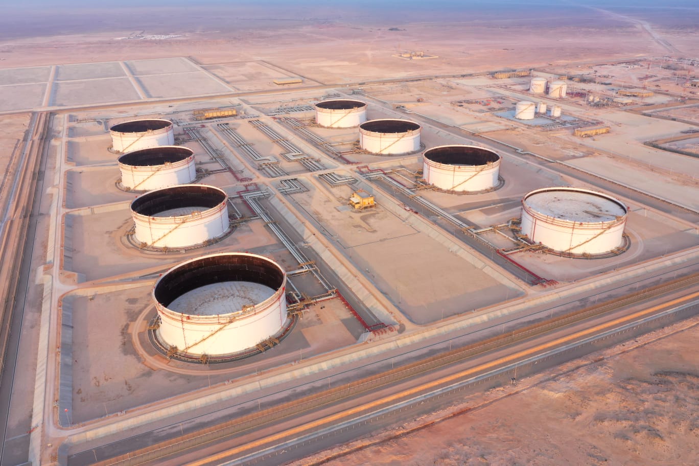 محطة رأس مركز لتخزين النفط في سلطنة عمان