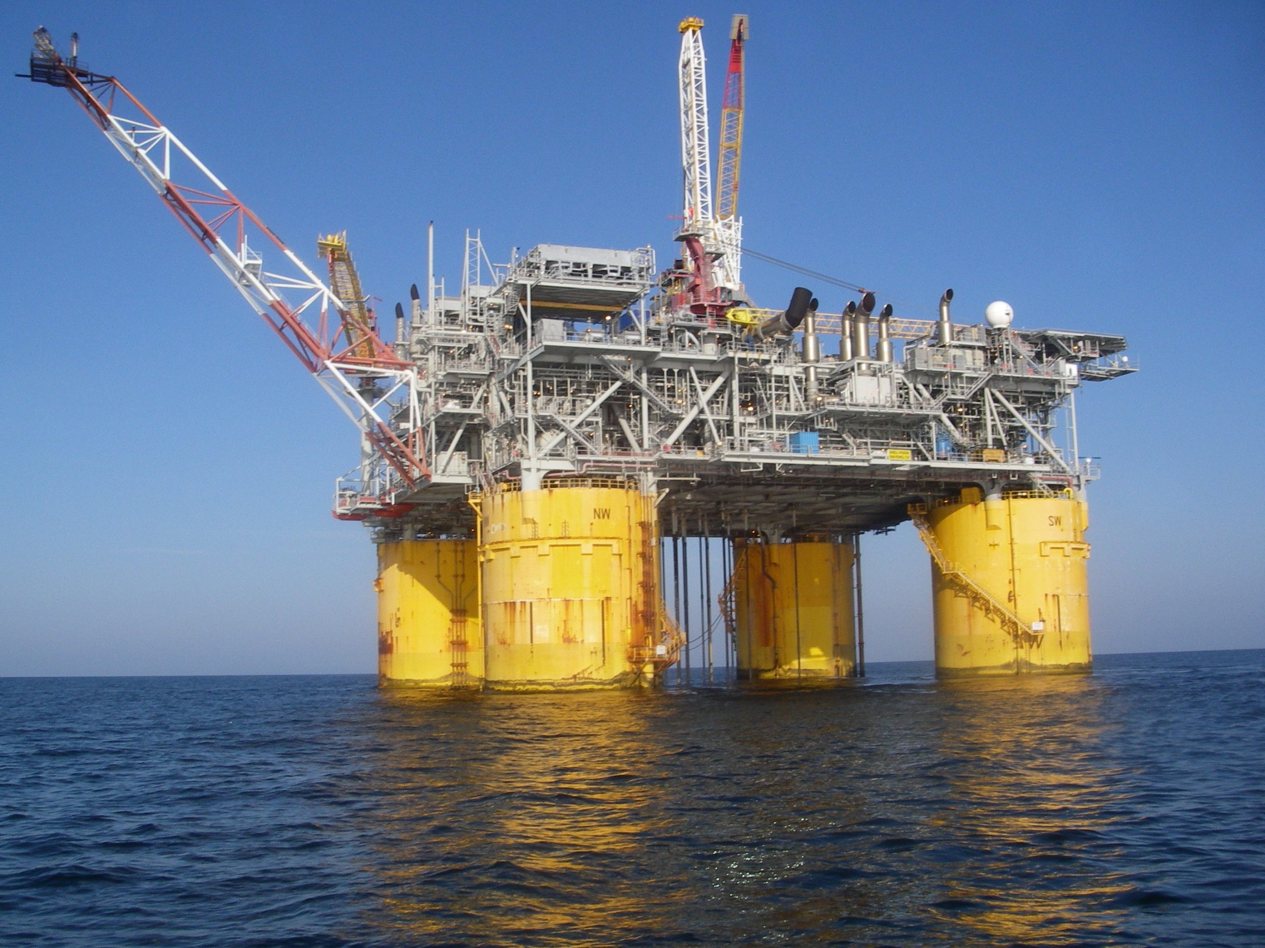 اكتشافين جديدين للنفط والغاز في خليج المكسيك