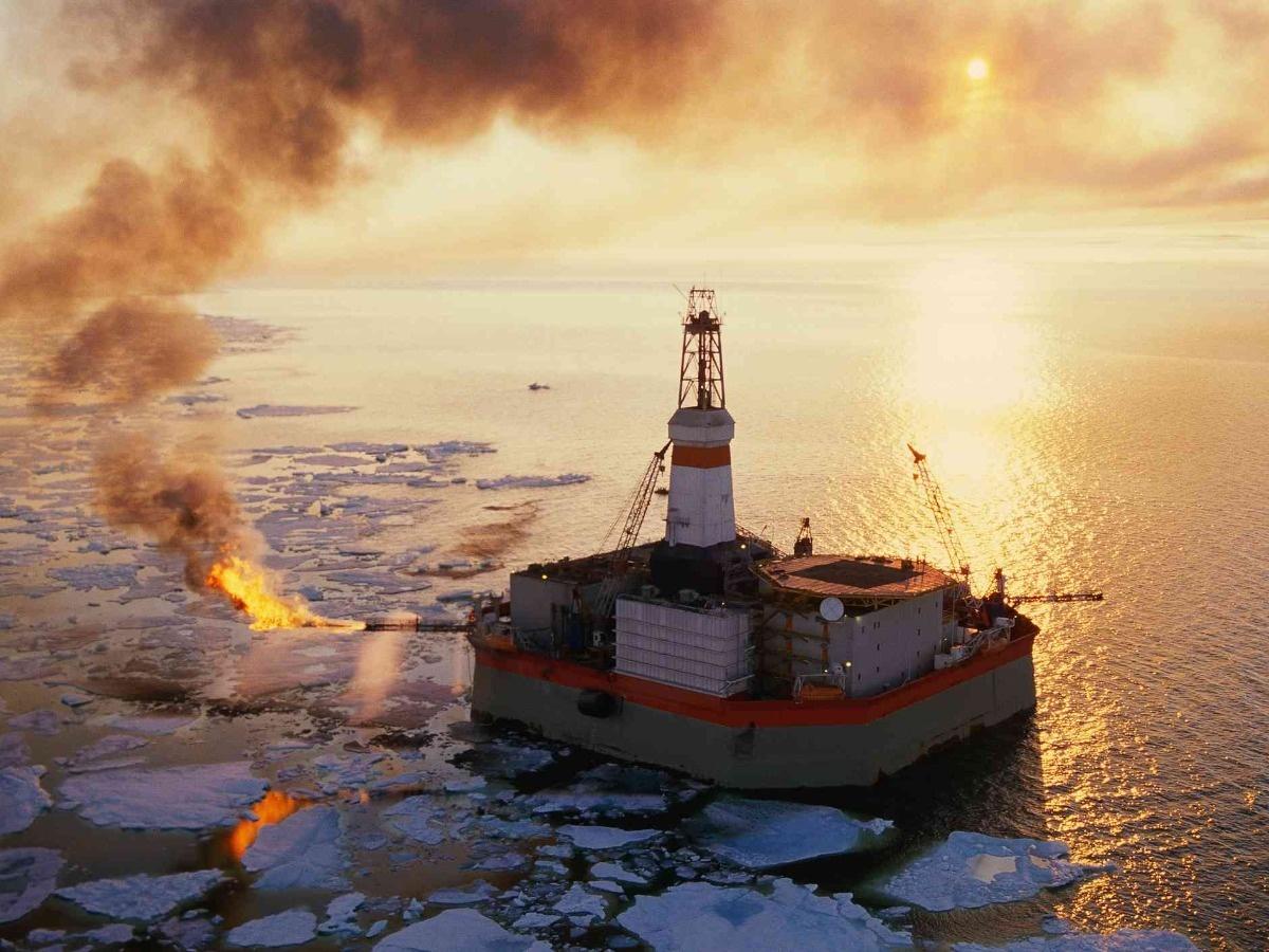 النفط والغاز في القطب الشمالي