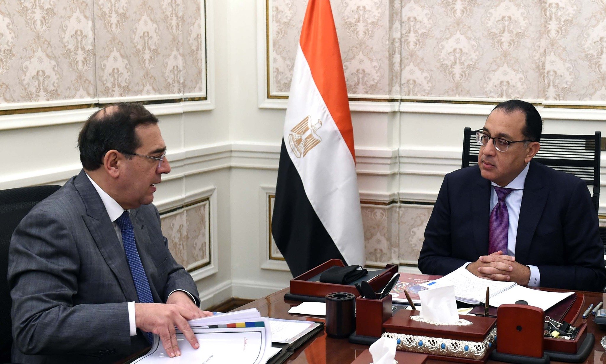 وزير البترول المصري يتحدث عن الغاز