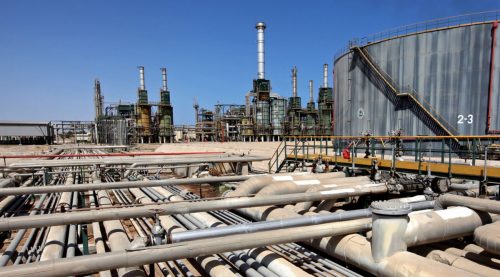 صفقة مرتقبة لإيني مع قطاع النفط الليبي