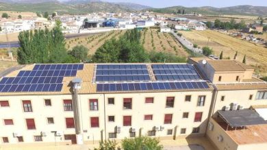 Photo of الألواح الشمسية الحرارية في إسبانيا تحقق رقمًا قياسيًا عالميًا