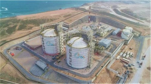 عمان تؤسس شركة وتفتتح مصنع جديدة لزيادة صادرات الغاز