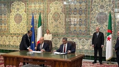 Photo of الرئيس الجزائري: خط أنابيب غالسي يجعل إيطاليا موزعةً للطاقة عبر أوروبا