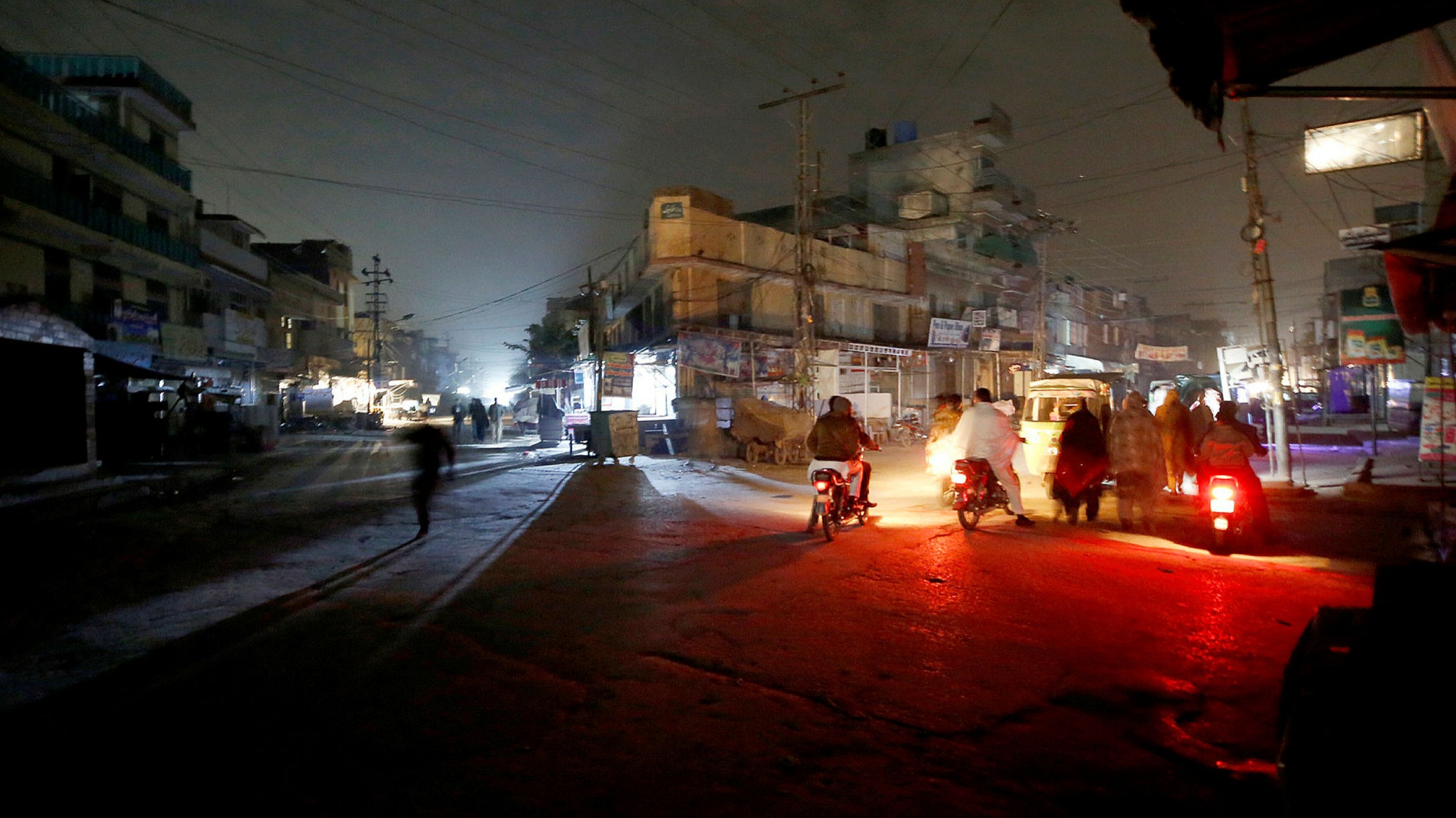 انقطاع الكهرباء في باكستان