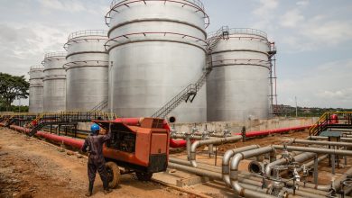 Photo of التنقيب عن النفط في أوغندا يترقب إطلاق جولة تراخيص ثالثة خلال 4 أشهر