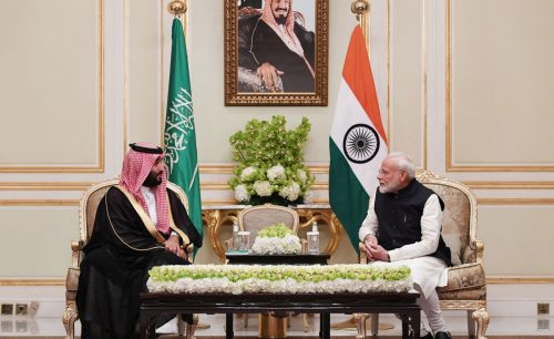 رئيس الوزراء الهندي في زيارة ولي العهد السعودي