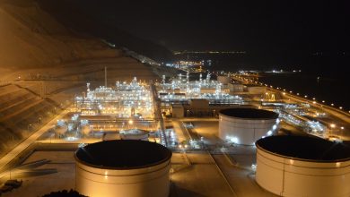 Photo of إنتاج مصافي النفط في سلطنة عمان يسجل قفزة كبيرة خلال يناير