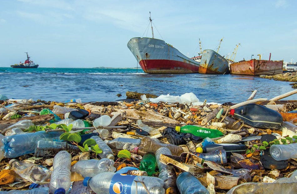 تطوير حلول الاقتصاد الدائري لمواجهة النفايات البلاستيكية في البحر المتوسط