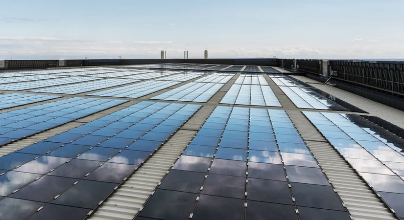 إنيل تطور أكبر مصنع للألواح الشمسية في أوروبا بحلول عام 2024