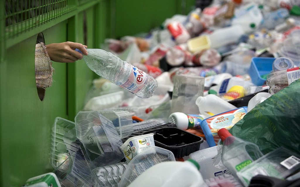 إعادة تدوير البلاستيك خطوة رئيسة في تحقيق الاستدامة