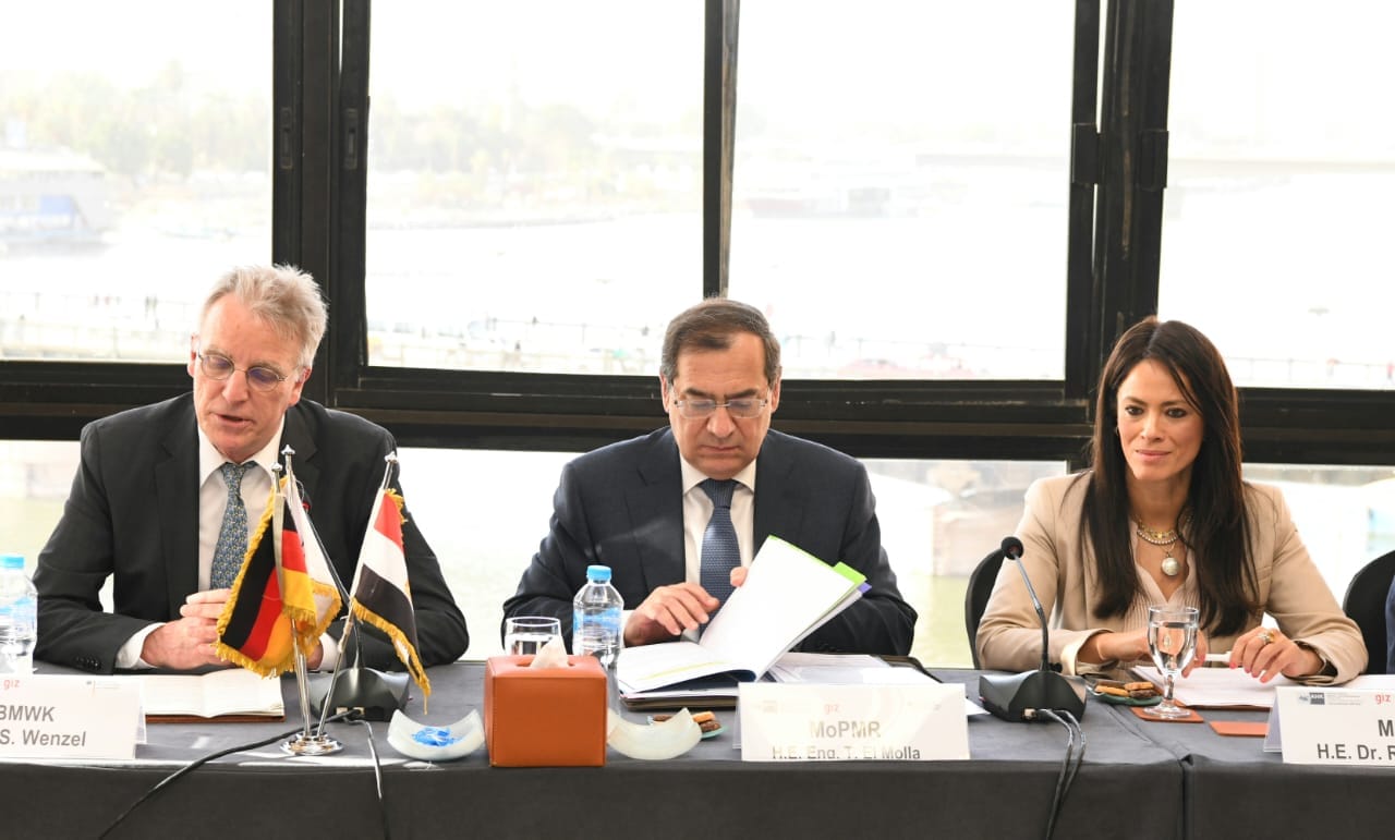 تعزيز التعاون في مجال الهيدروجين الأخضر بين مصر وألمانيا
