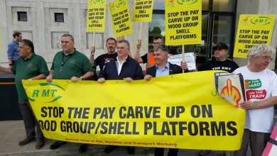 Photo of إضراب عمال النفط في بريطانيا يحظى بتأييد واسع قبل أسابيع من تنفيذه (تقرير)
