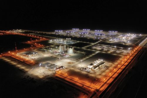 محطة راس مركز لتخزين النفط في سلطنة عمان