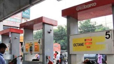 Photo of شركة النفط البنغلاديشية تطلب شراء الوقود الهندي بـ"الروبية"