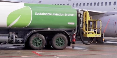 شاحنة وقود طائرات مستدام –الصورة من موقع هاني ويل