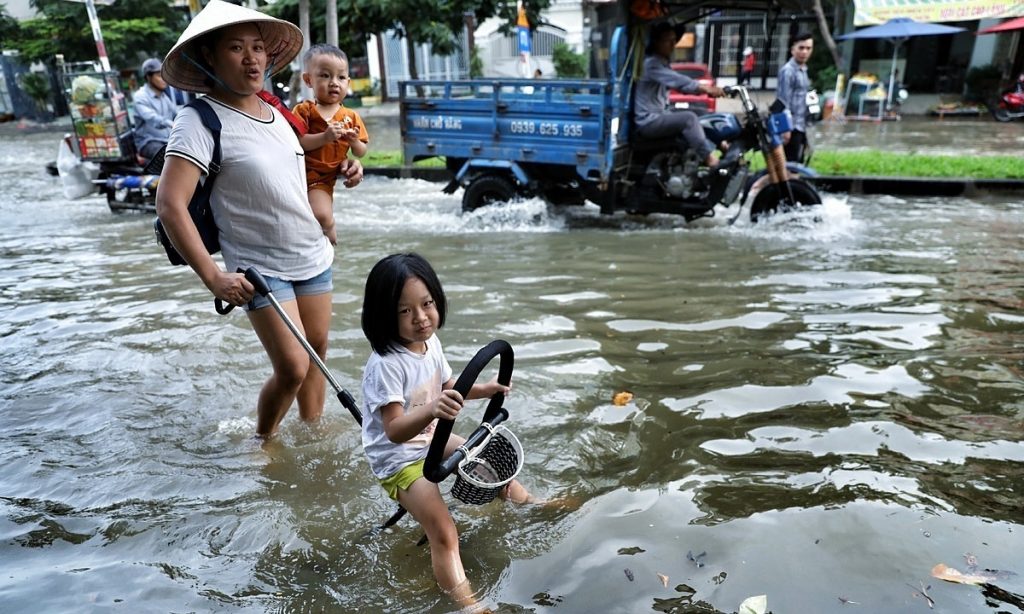 فيضانات تضرب فيتنام