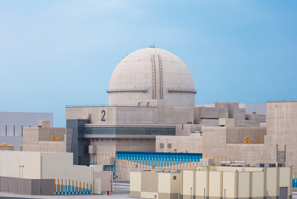 أحد محطات براكة النووية في الإمارات