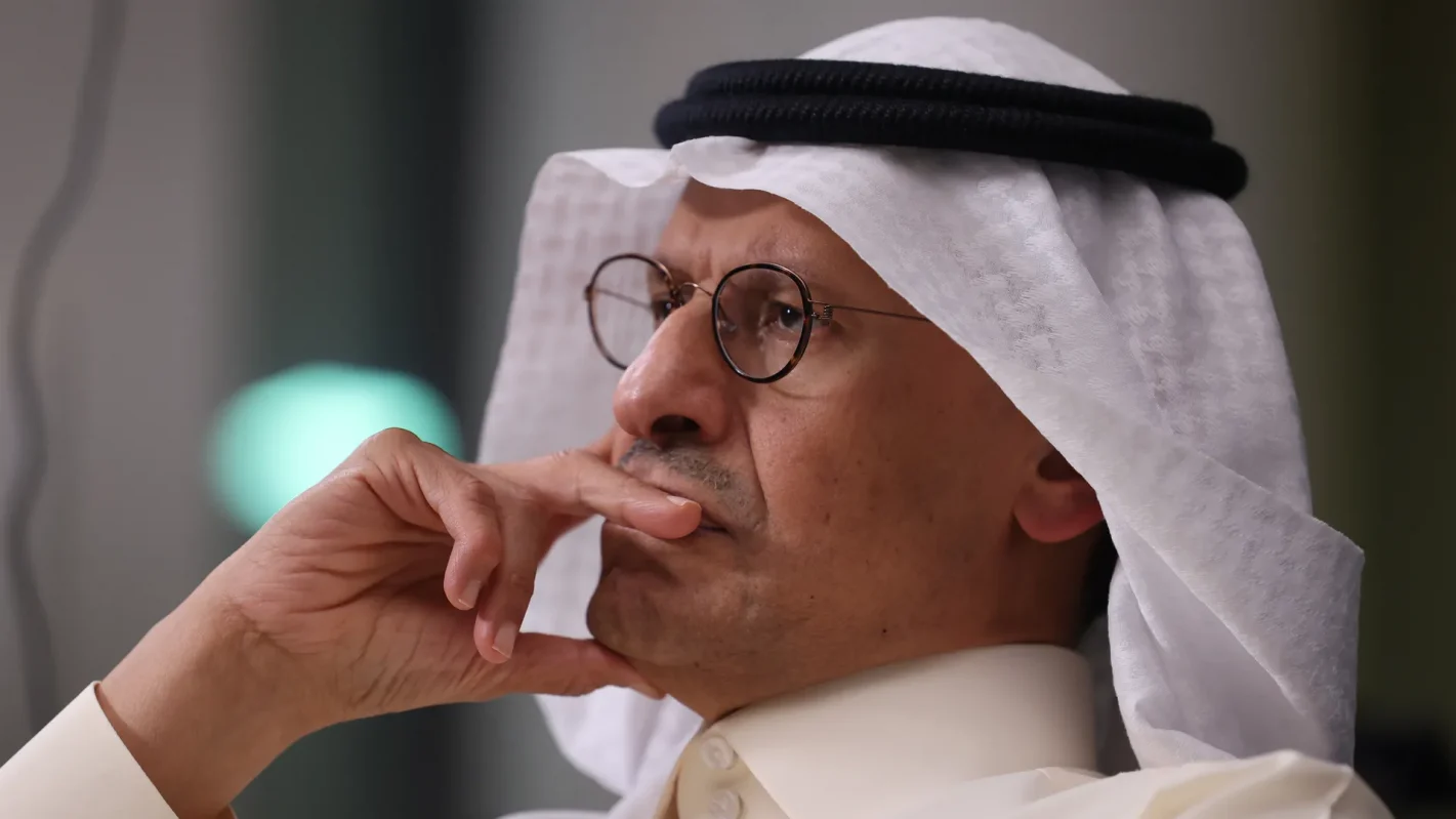 وزير الطاقة السعودي الأمير عبدالعزيز بن سلمان في اجتماع أوبك+