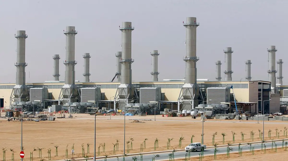محطة لتوليد الكهرباء في السعودية