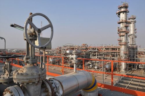 محطة لمعالجة الغاز الطبيعي في إيران