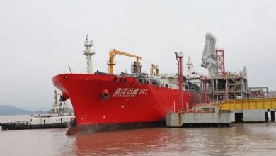 Photo of أكبر سفينة للتزود بالغاز المسال في العالم تحقق إنجازًا جديدًا بالصين