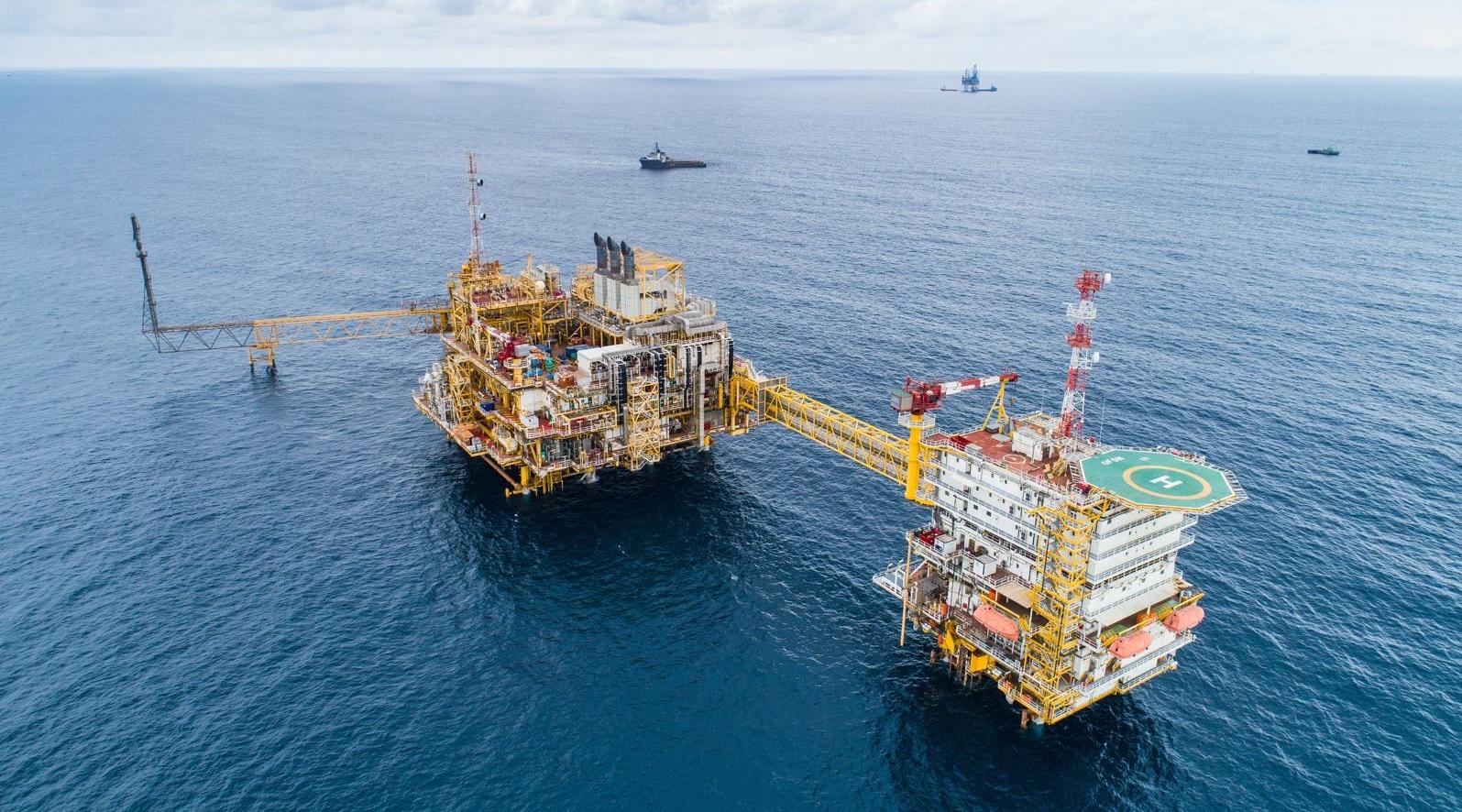 أحد حقول النفط البحرية التابعة لشركة توتال إنرجي مشغلة إنتكون