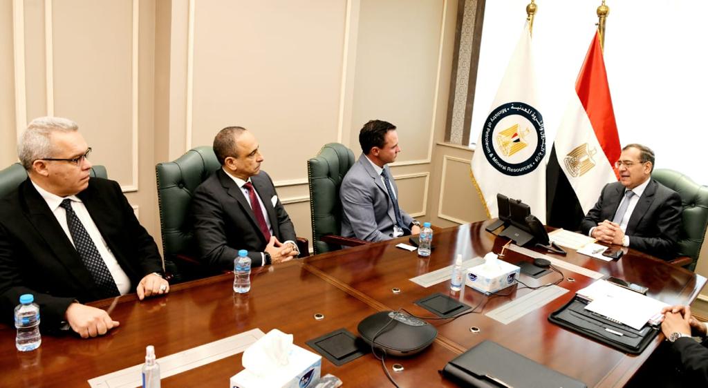 جانب من لقاء وزير البترول المصري مع رئيس شركة هاليبرتون