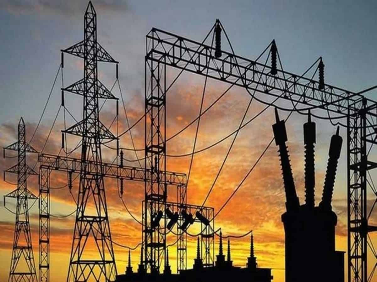 خطوط نقل الكهرباء في باكستان