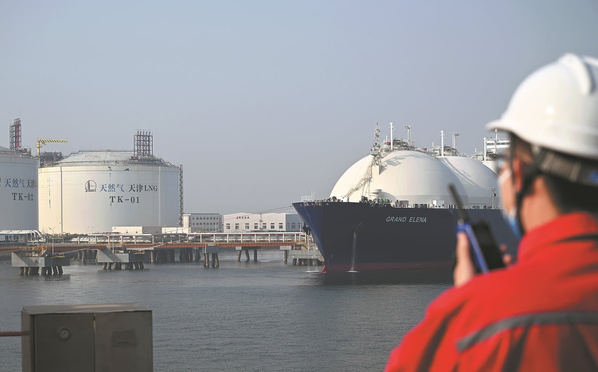 إحدى المنشآت التي تشهد زيادة في واردات الصين من الغاز
