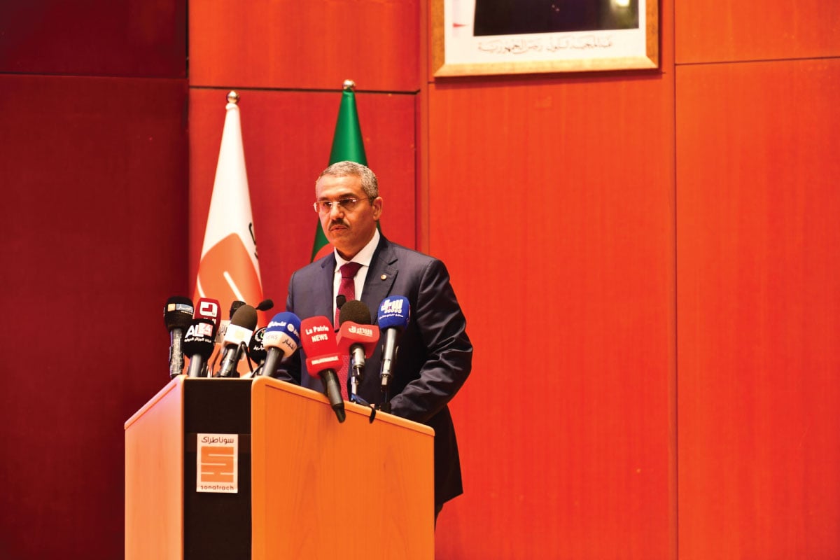 كلمة مدير عام سوناطراك على هامش توقيع صفقات النفط والغاز بين الجزائر وتوتال الفرنسية