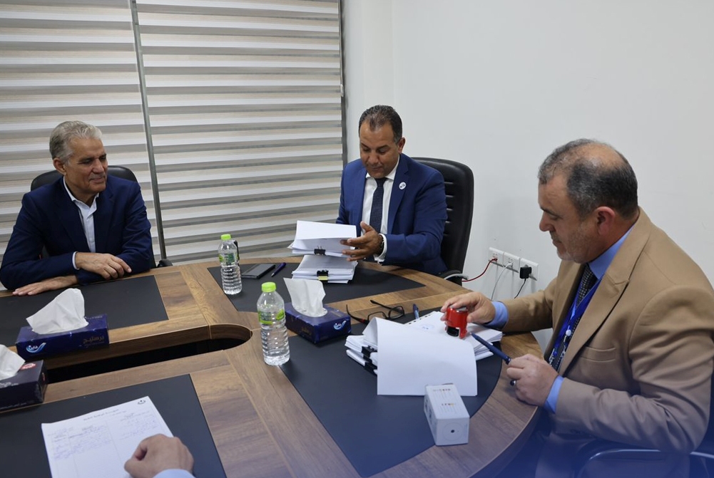 قطاع النفط الليبي يوقع اتفاقًا لحفر آبار جديدة مع شلمبرجيه