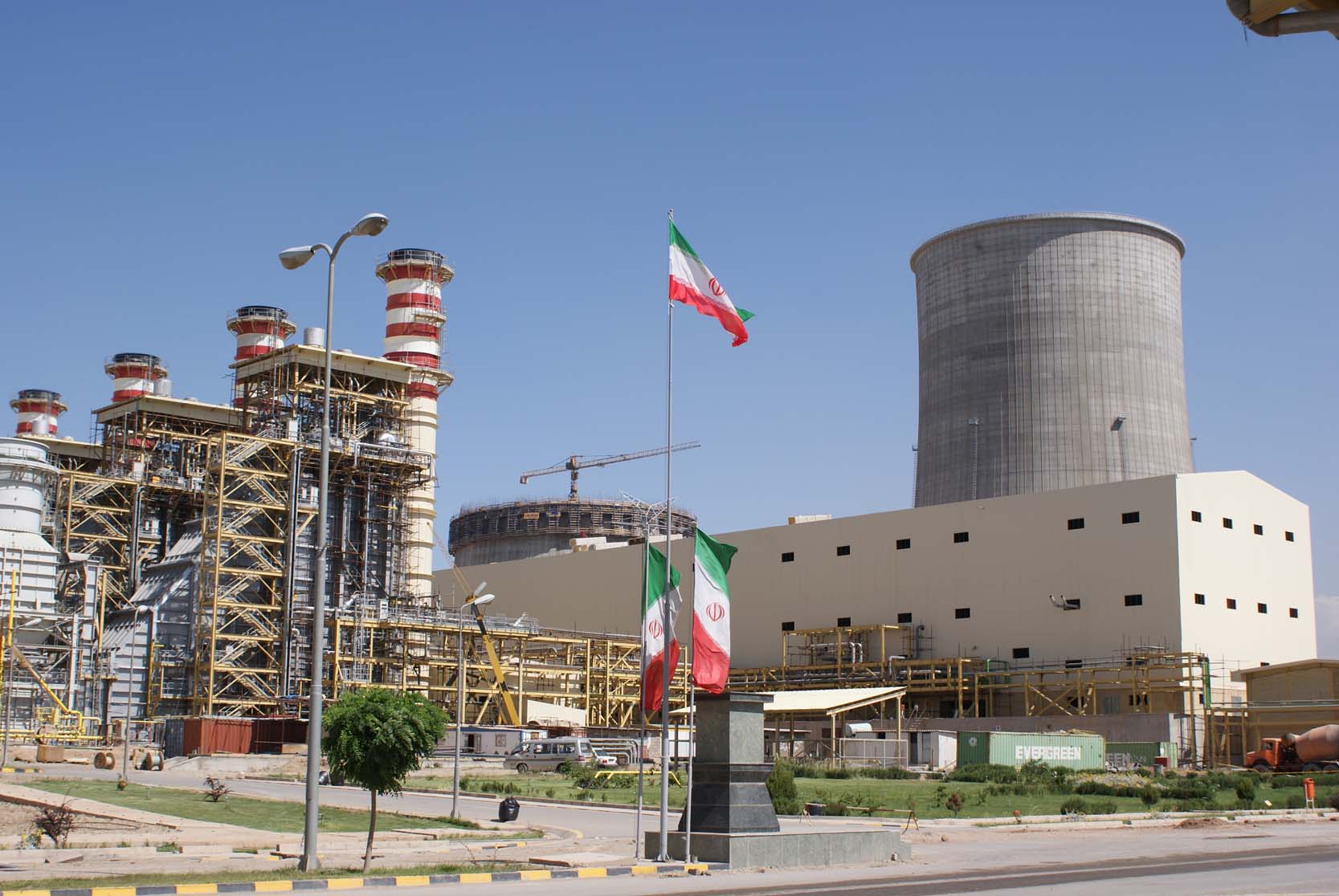 مرافق للكهرباء في إيران 