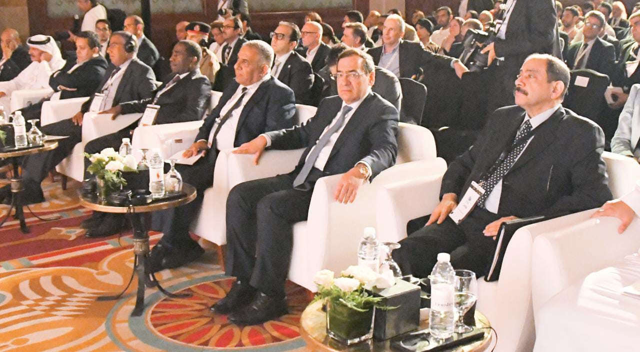 وزير البترول المصري طارق الملا خلال مشاركته في إحدي جلسات مؤتمر التعدين