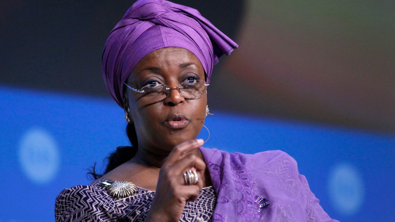 وزيرة النفط النيجيرية السابقة ديزاني أليسون مادويكي 