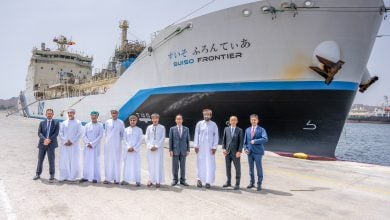 Photo of سلطنة عمان تحتفي بأول ناقلة بحرية في العالم لنقل الهيدروجين المسال (تحديث وصور)