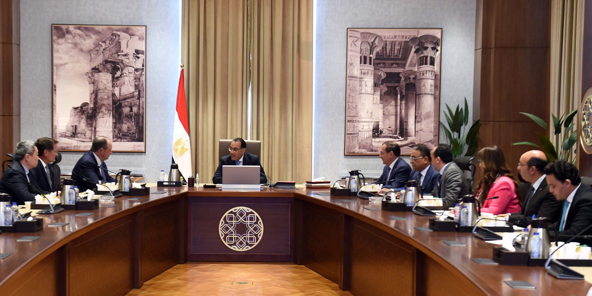 أباتشي الأميركية تستثمر في التنقيب عن النفط والغاز في مصر