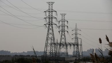 Photo of الكهرباء في باكستان تتلقى إمدادات إضافية من إيران قريبًا