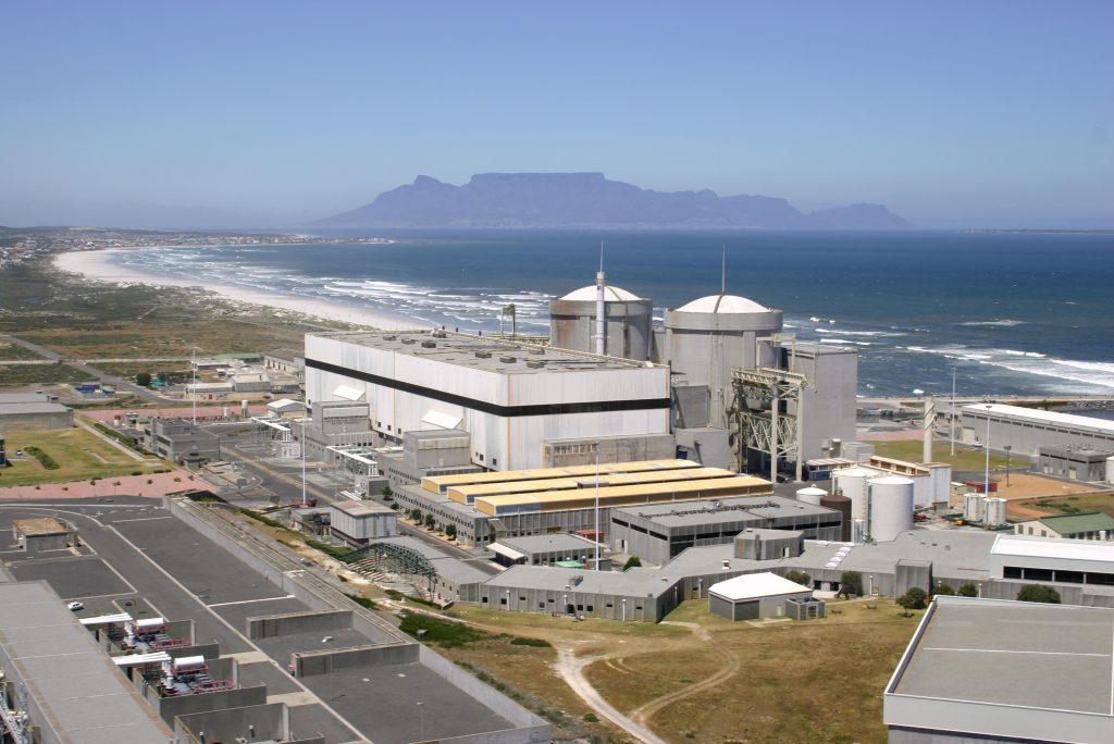 محطة كوبرغ النووية تهد بانقطاع الكهرباء في جنوب أفريقيا 