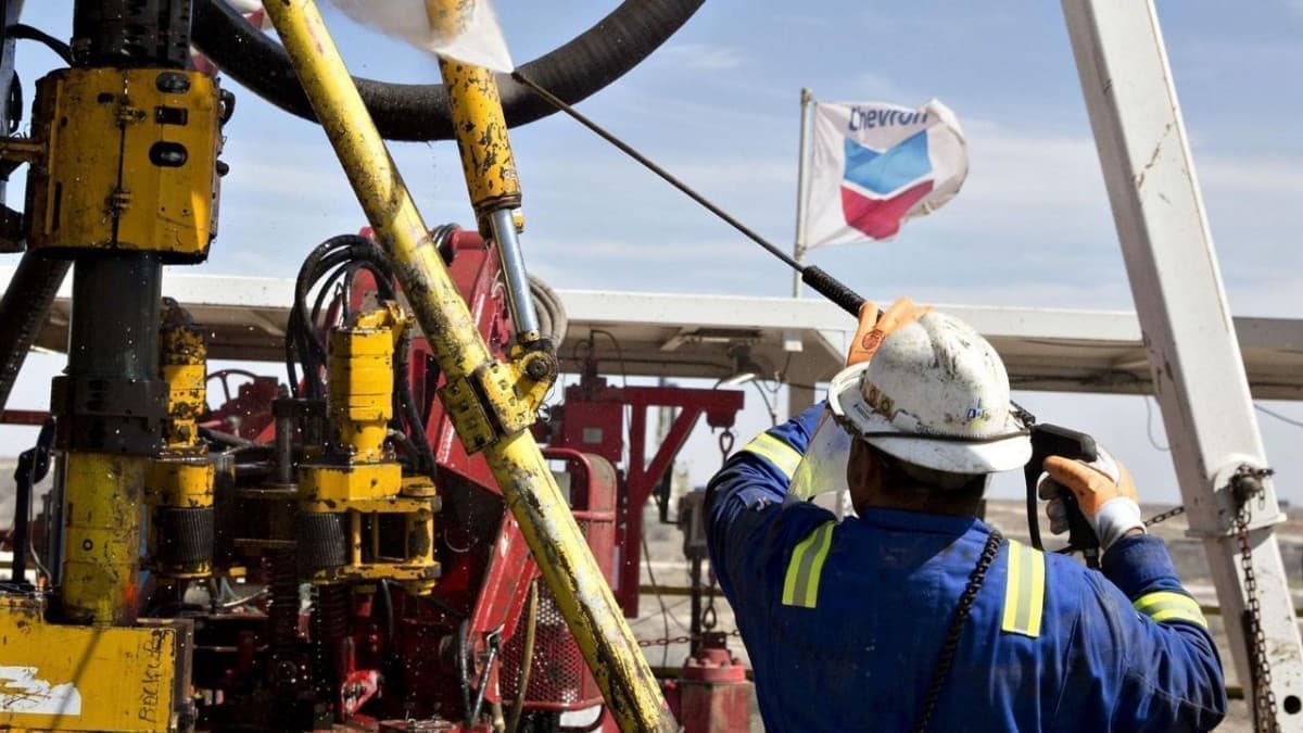خطة شيفرون لرفع إنتاج النفط الفنزويلي