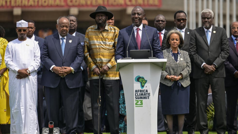 جانب من فعاليات قمة المناخ الأفريقية (الصورة من وكالة الأنباء الفرنسية)